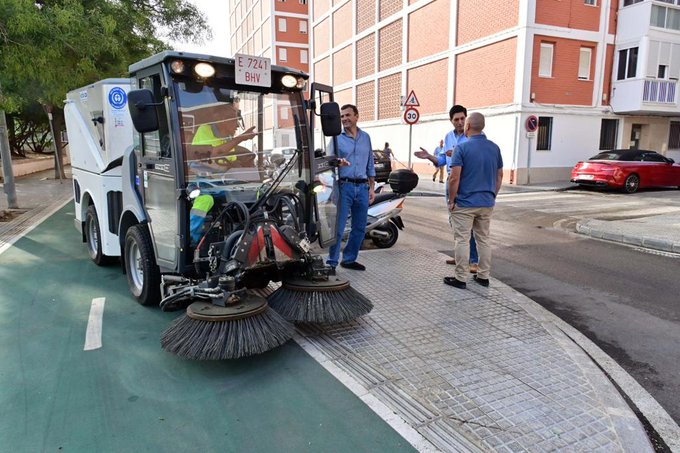 Valoriza-comienza-la-sustitución-de-los-primeros-250-contenedores-en-la-ciudad