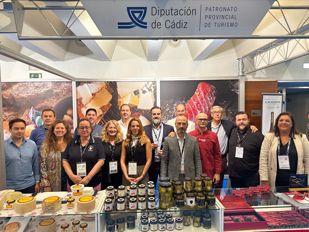 Cocineros-gaditanos-representan-a-la-gastronomía-local-en-el-Gastronomika-San-Sebastián