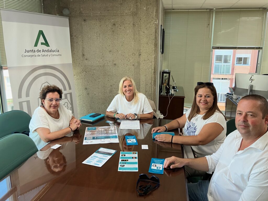 La-delegada-de-Salud-y-Consumo-mantiene-un-encuentro-con-la-Asociación-Dislexia-Cádiz