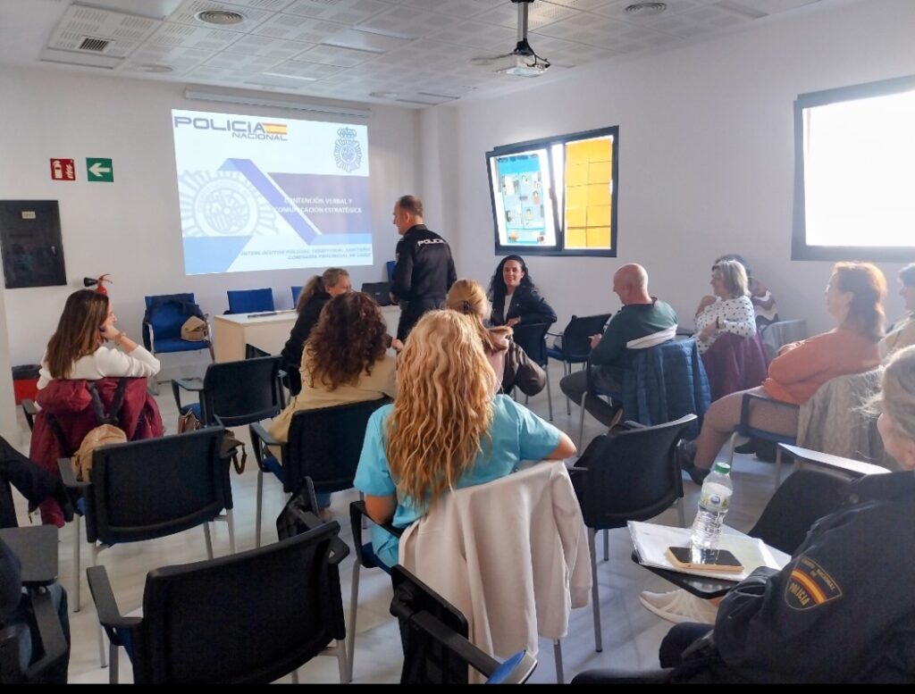 La-Delegación-y-el-Área-de-Jerez-condenan-cualquier-episodio-de-violencia-contra-los-trabajadores-sanitarios